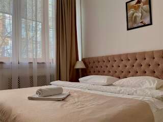 Гостиница HomeSuites Ростов-на-Дону Deluxe Suite-13