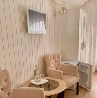 Гостиница HomeSuites Ростов-на-Дону Deluxe Suite-8